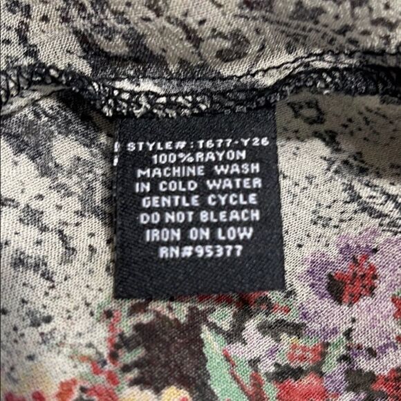 SANCTUARY Needlepoint Floral Tapestry Blouse Sz M - Picture 14 of 15